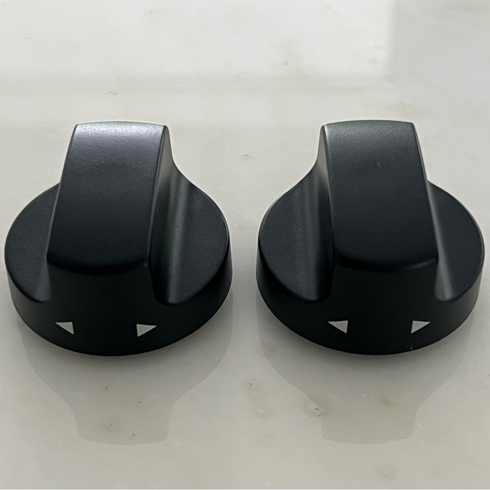 WOLF BLACK GOURMET TOASTER OVEN KNOBS NWOTS!